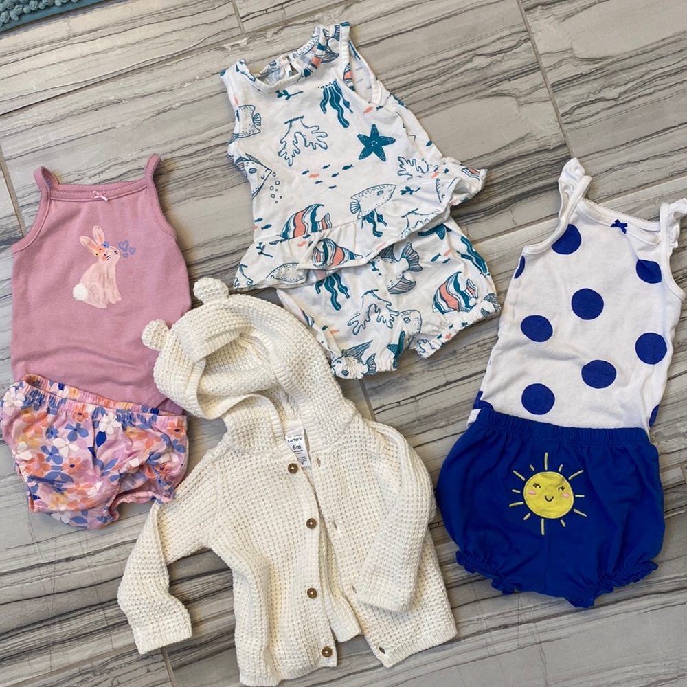 Lot of 3 baby outfits